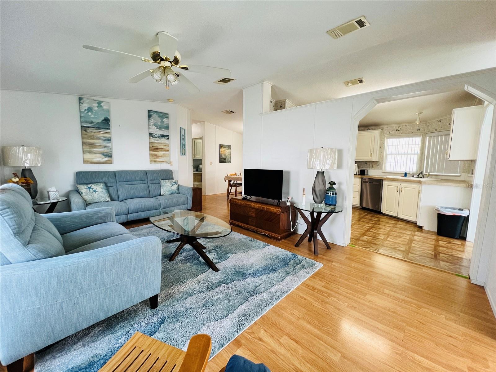 Image 10 of 39 For 1500 County Road 1  124