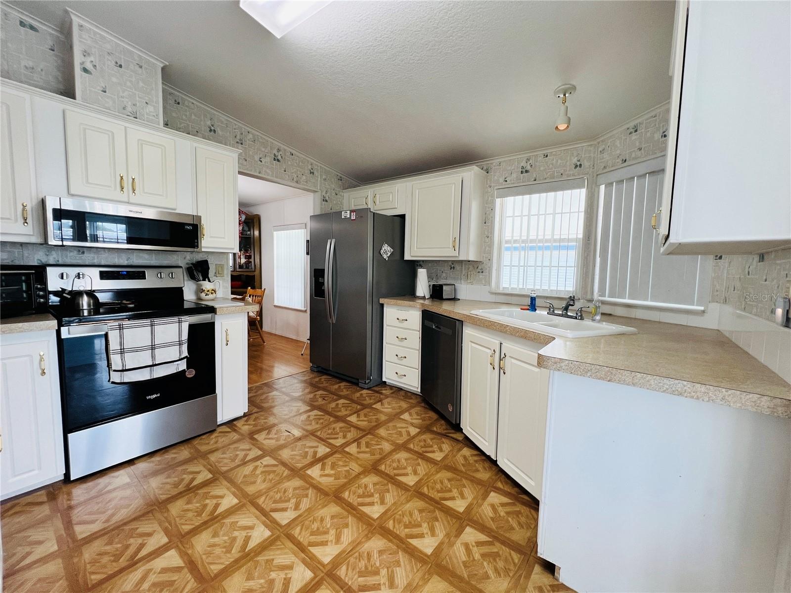 Image 11 of 39 For 1500 County Road 1  124