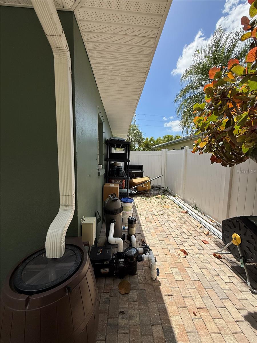 Image 18 of 64 For 2058 Nursery Road