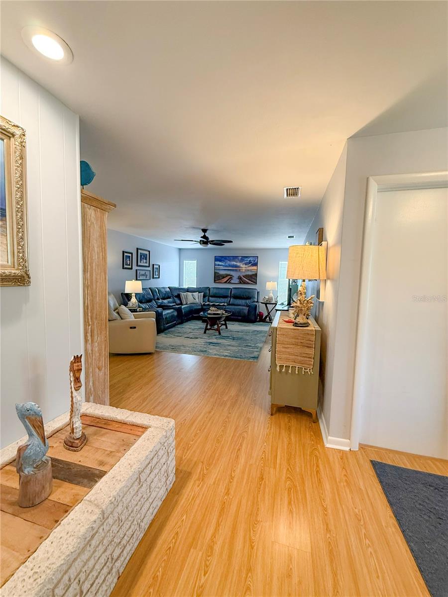 Image 26 of 64 For 2058 Nursery Road