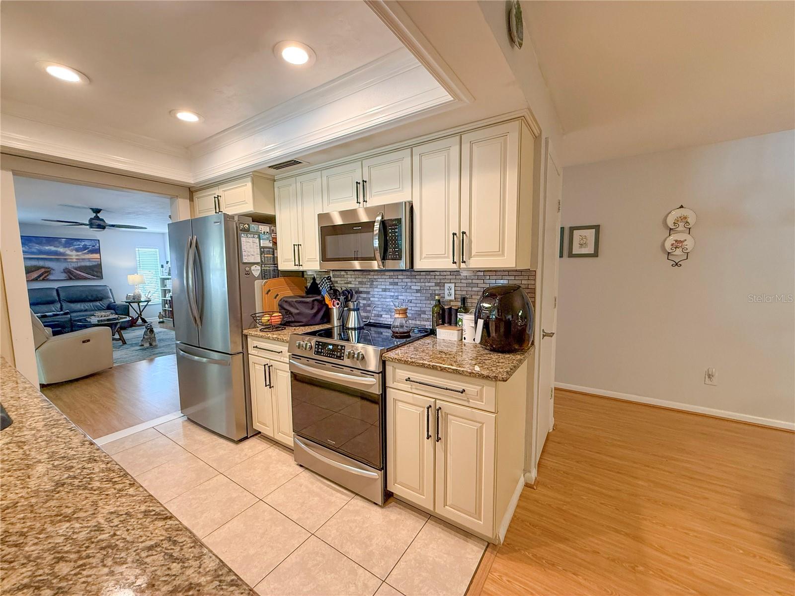 Image 33 of 64 For 2058 Nursery Road