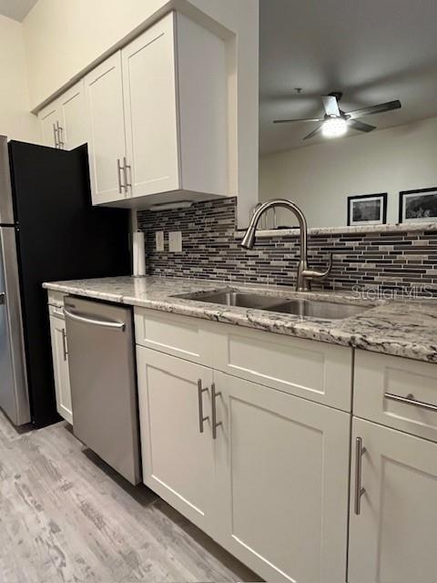 Listing photo id 7 for 1810 Palm Avenue 2104