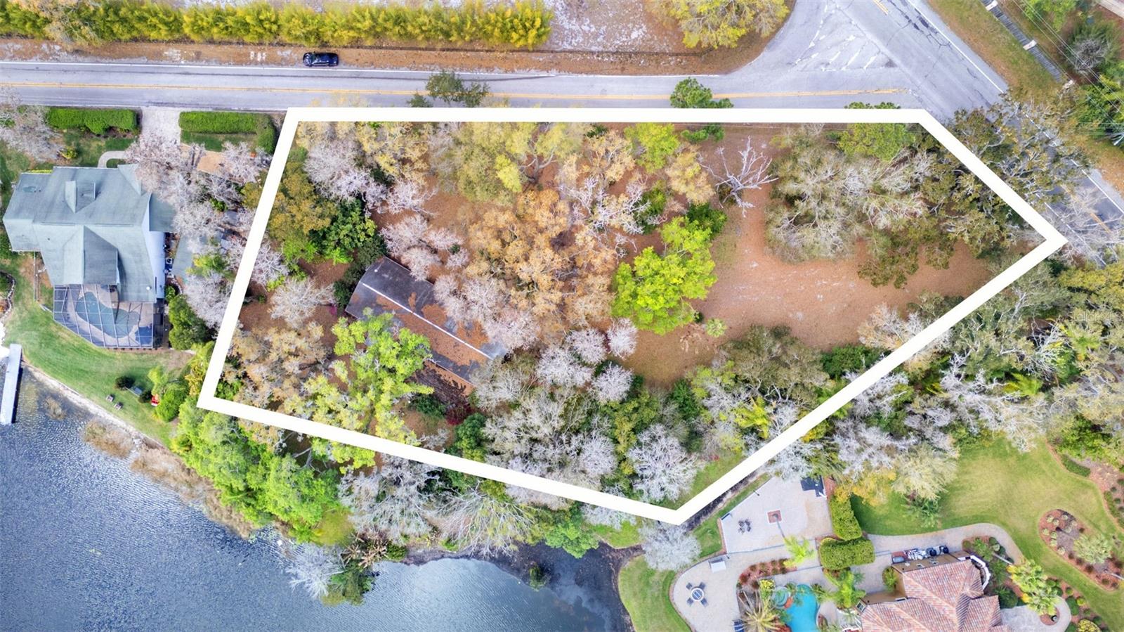 Image 31 of 37 For 18709 Wayne Road