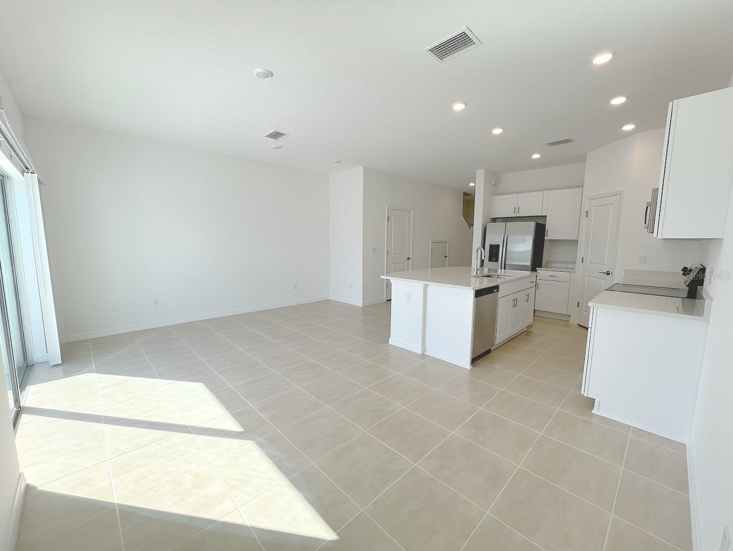 Image 12 of 39 For 16520 Bergamo Place