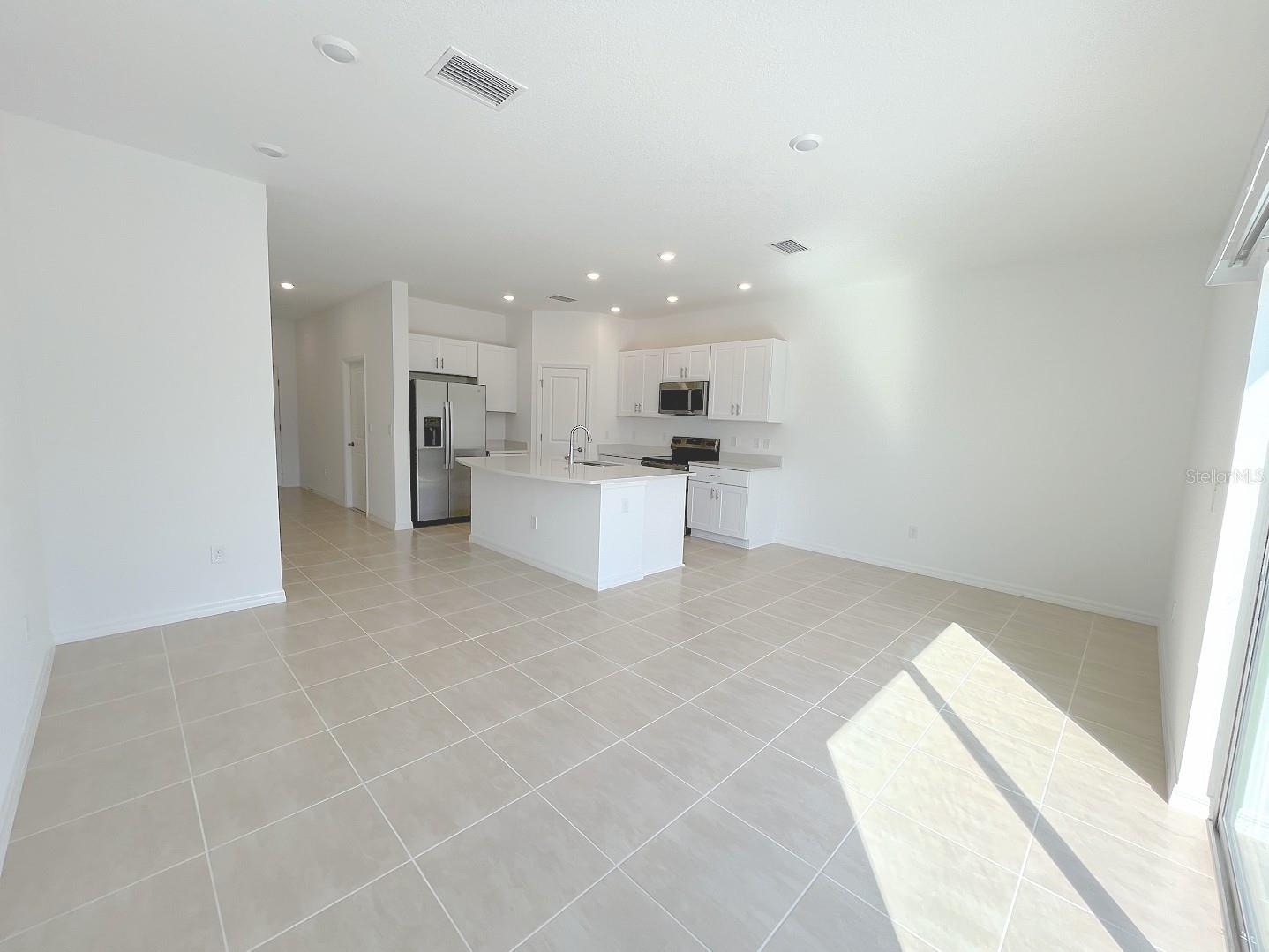 Image 13 of 39 For 16520 Bergamo Place