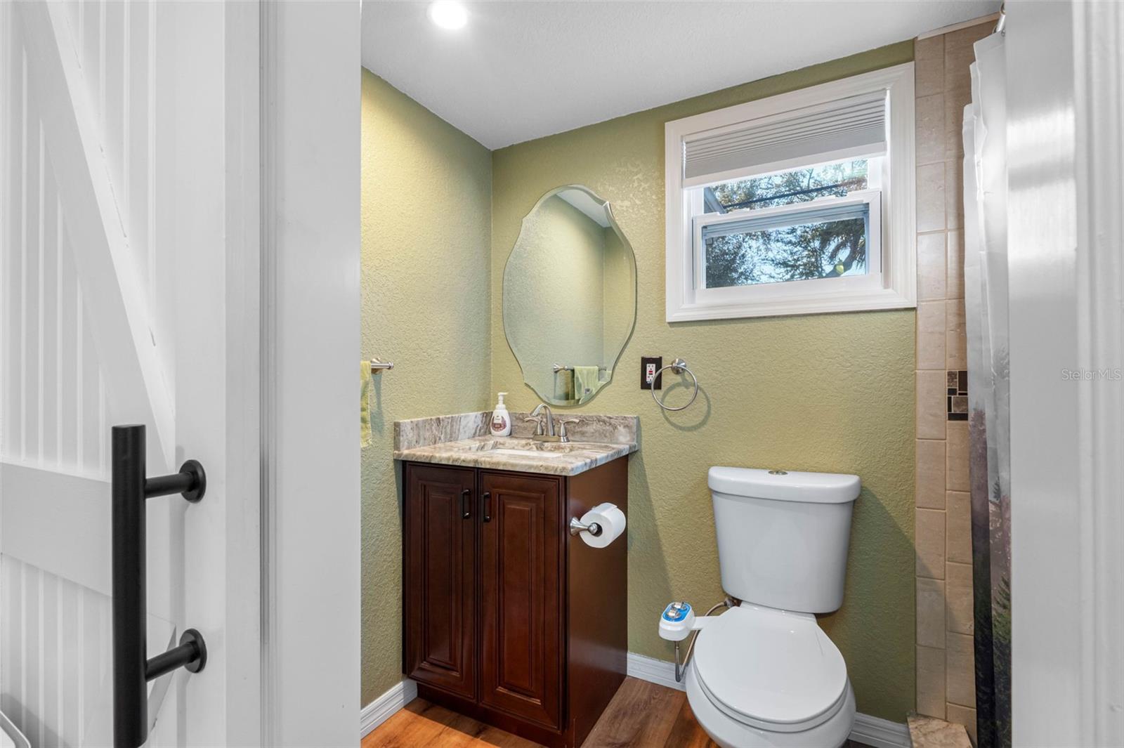 Image 26 of 43 For 11491 118th Place