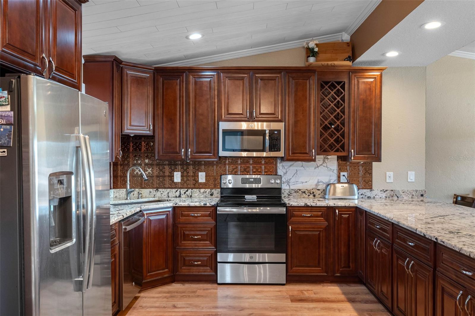 Image 9 of 43 For 11491 118th Place