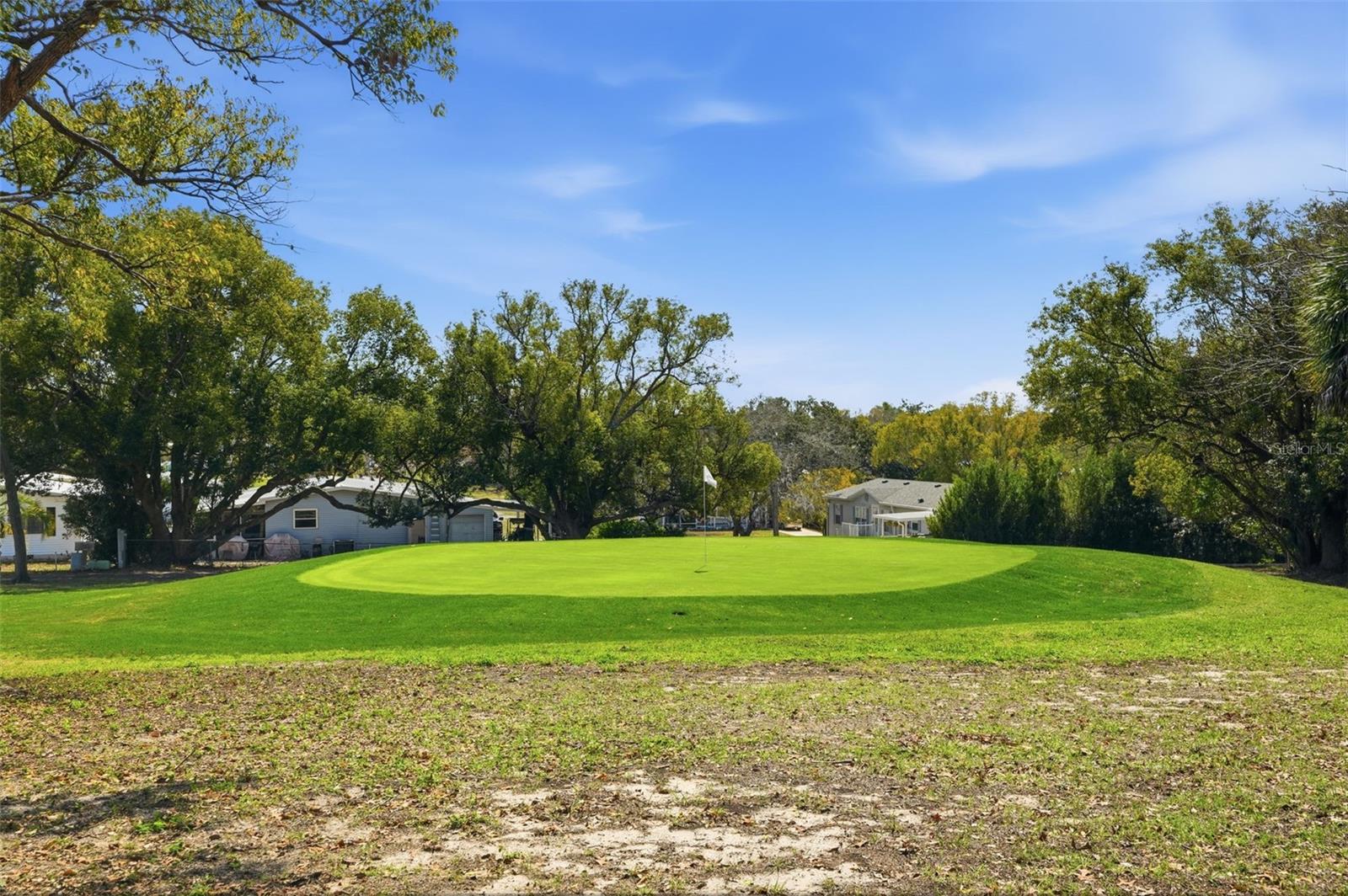 Image 10 of 47 For 8060 Stockholm Street