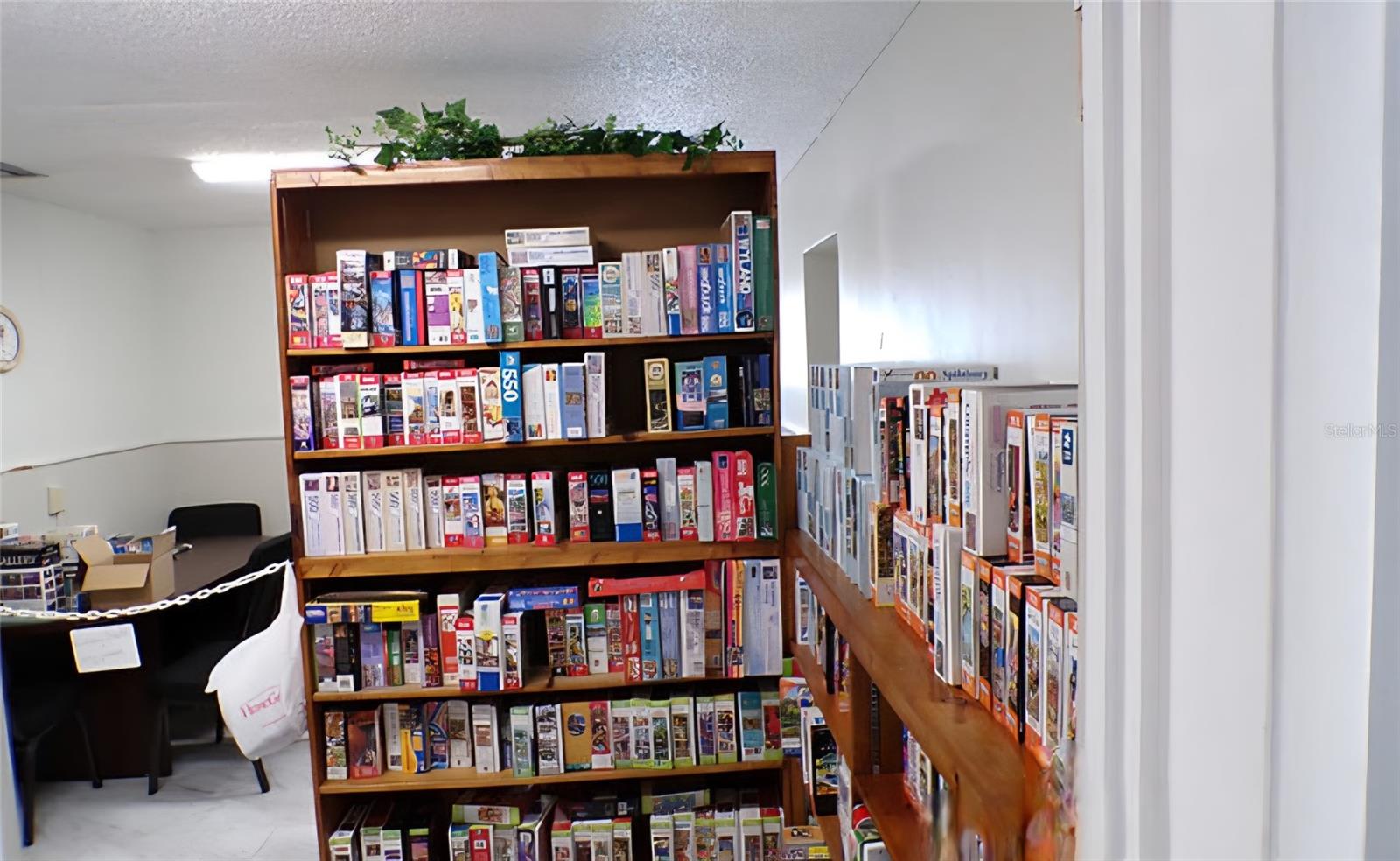 Image 43 of 47 For 8060 Stockholm Street