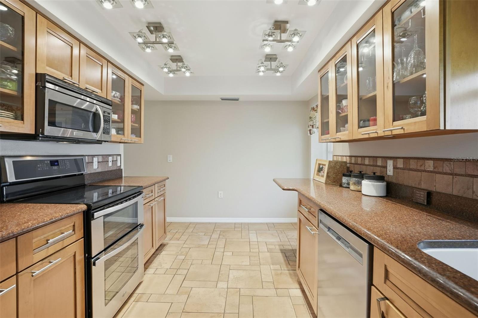 Image 38 of 38 For 2658 Royal Ridge Drive