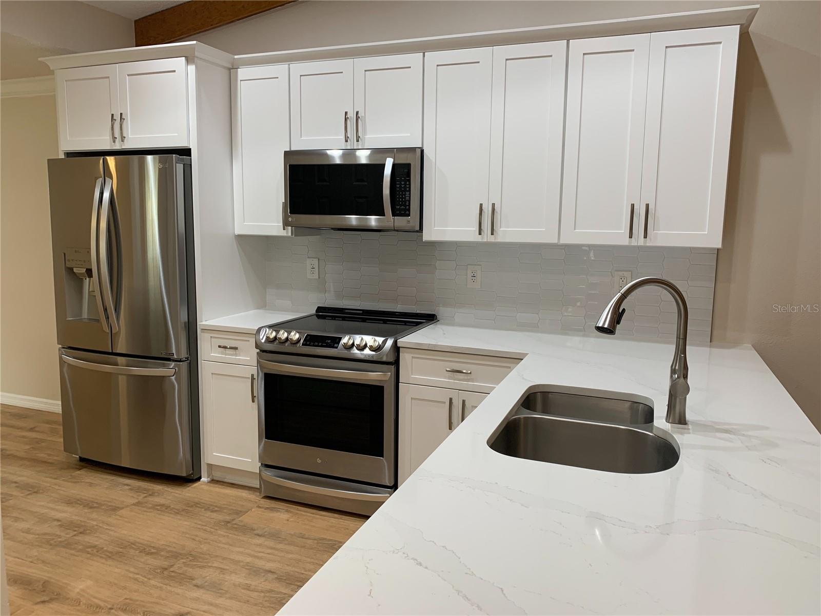 Image 2 of 20 For 2658 Sequoia Terrace