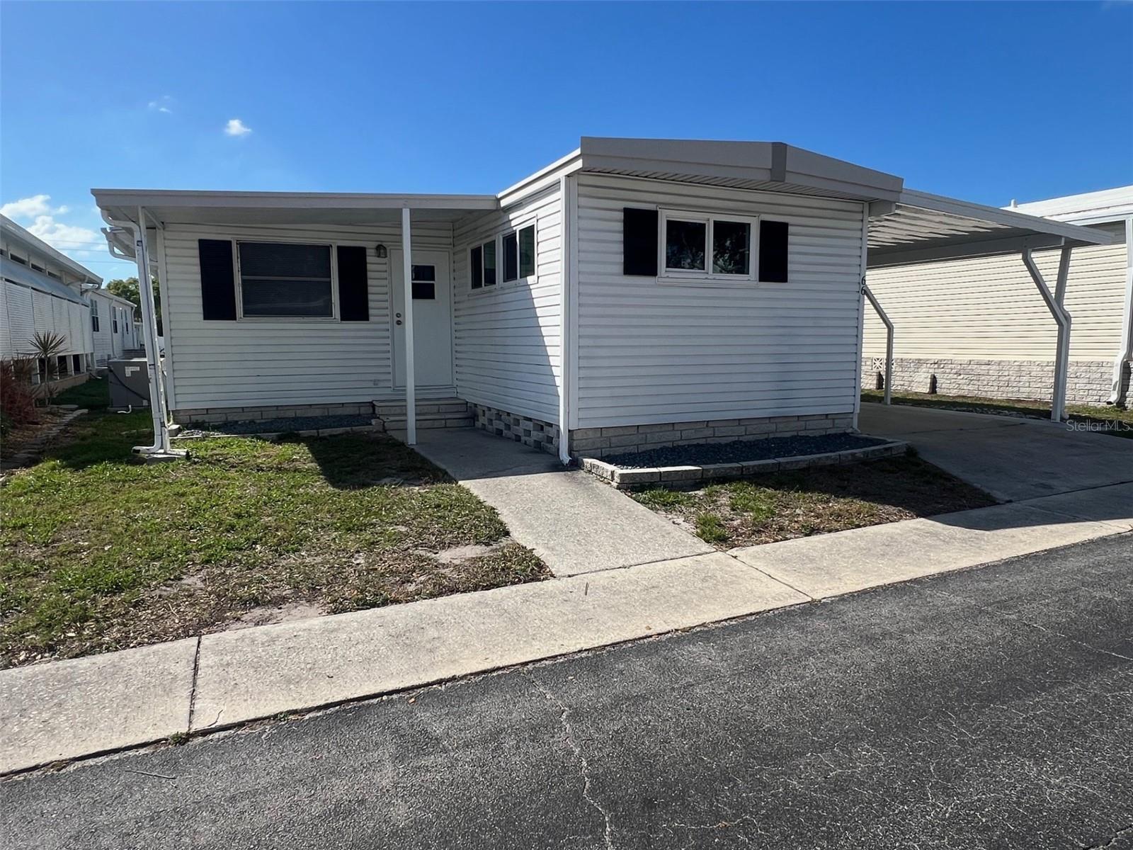 Details for 66 Thatch Palm Street W, LARGO, FL 33770