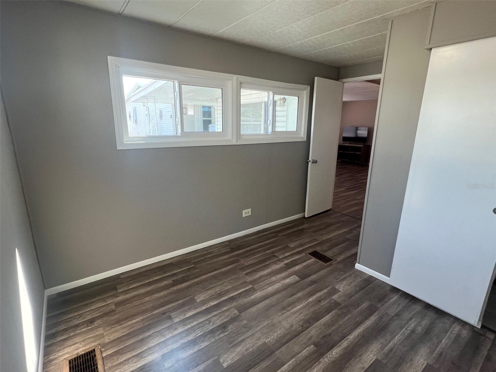 Image 22 of 29 For 66 Thatch Palm Street W