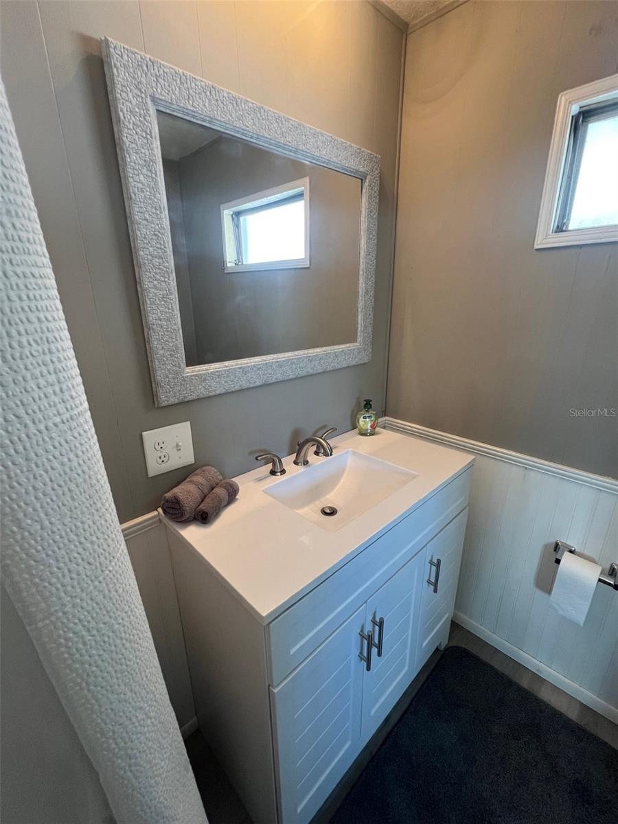 Image 23 of 29 For 66 Thatch Palm Street W