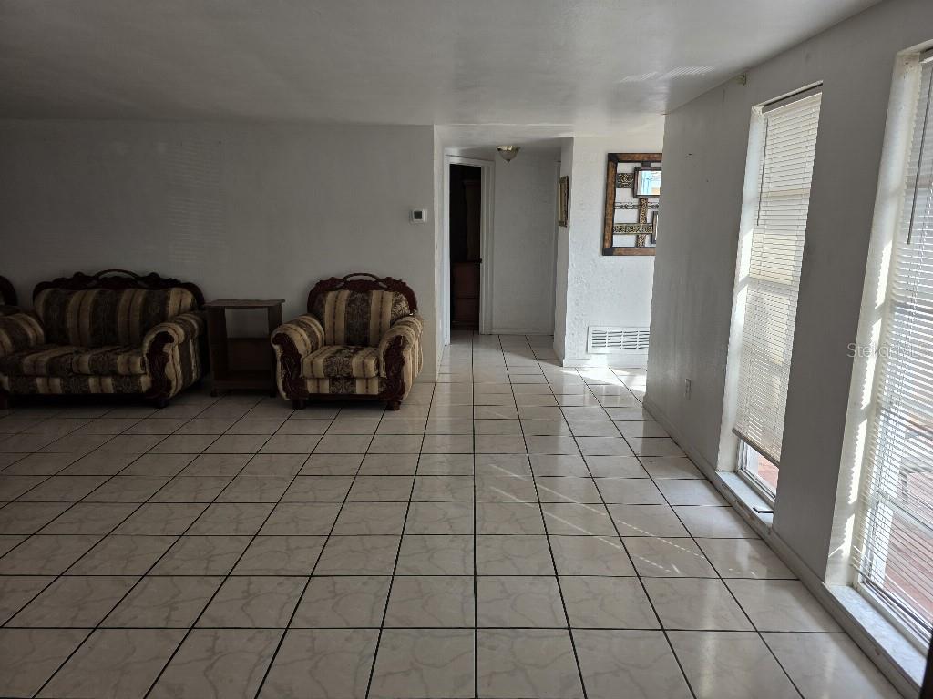 Image 22 of 26 For 7621 Ilex Drive