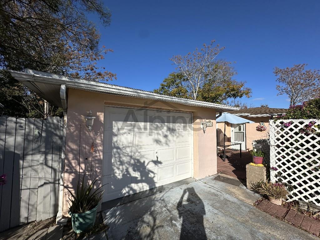 Image 5 of 26 For 7621 Ilex Drive