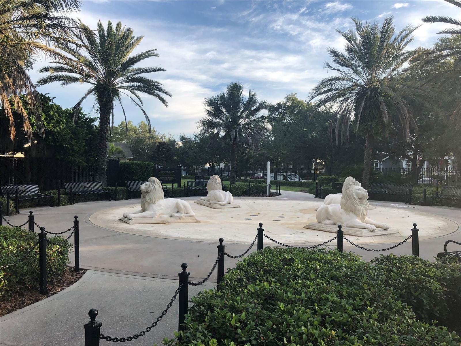 Image 18 of 36 For 902 Bruce Street B