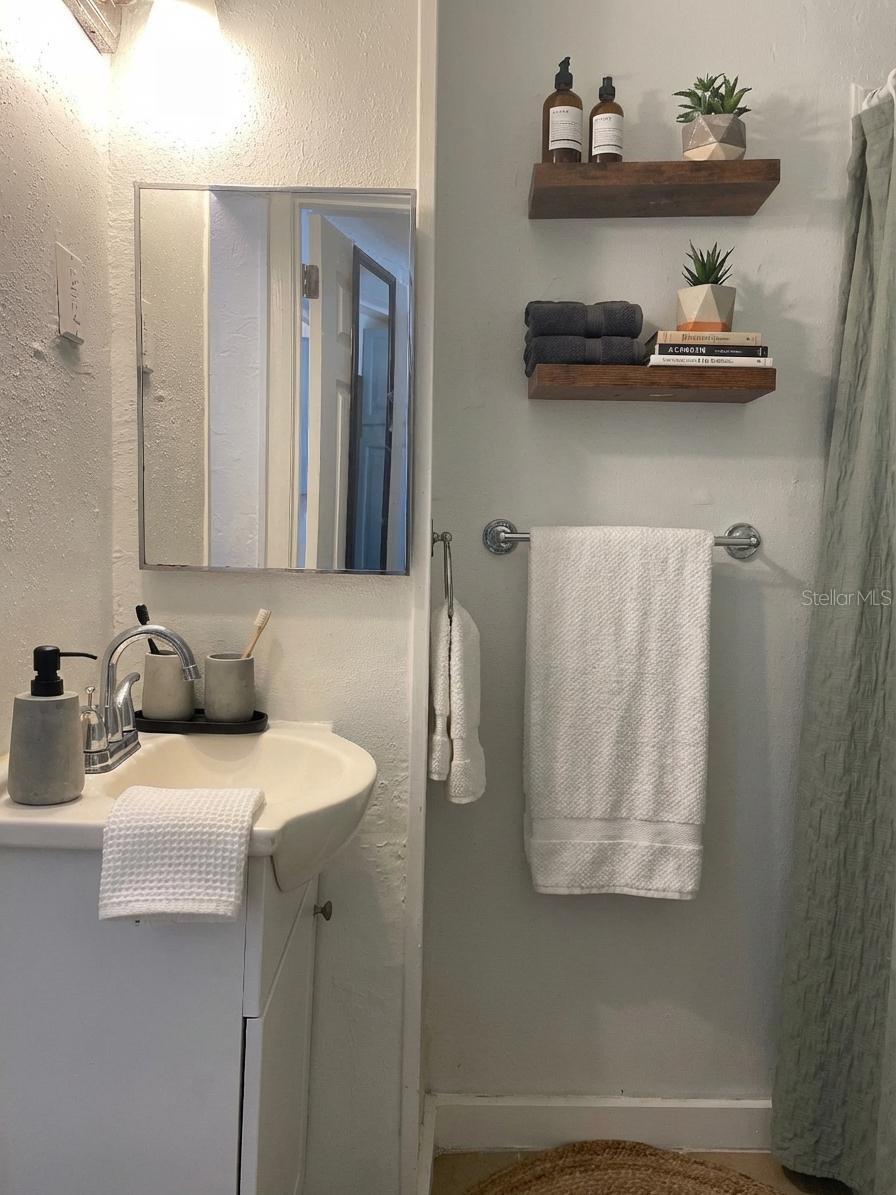 Image 10 of 25 For 2305 Texas Avenue 7