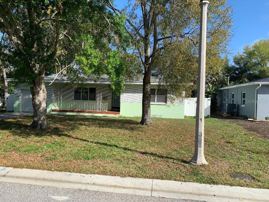 Details for 362 Foster Lane, BELLEAIR, FL 33756