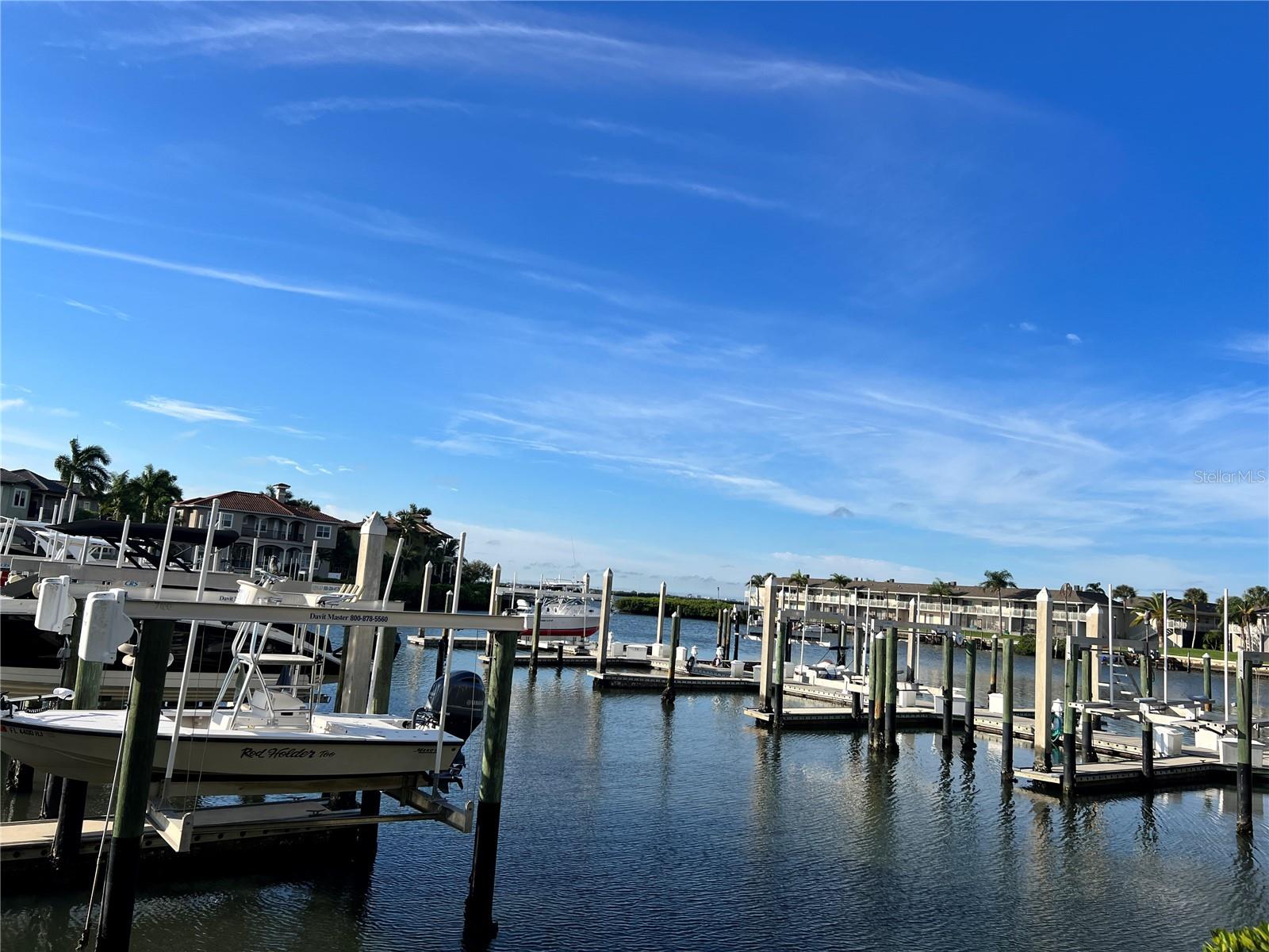 Image 12 of 55 For 4303 Spinnaker Cove Lane