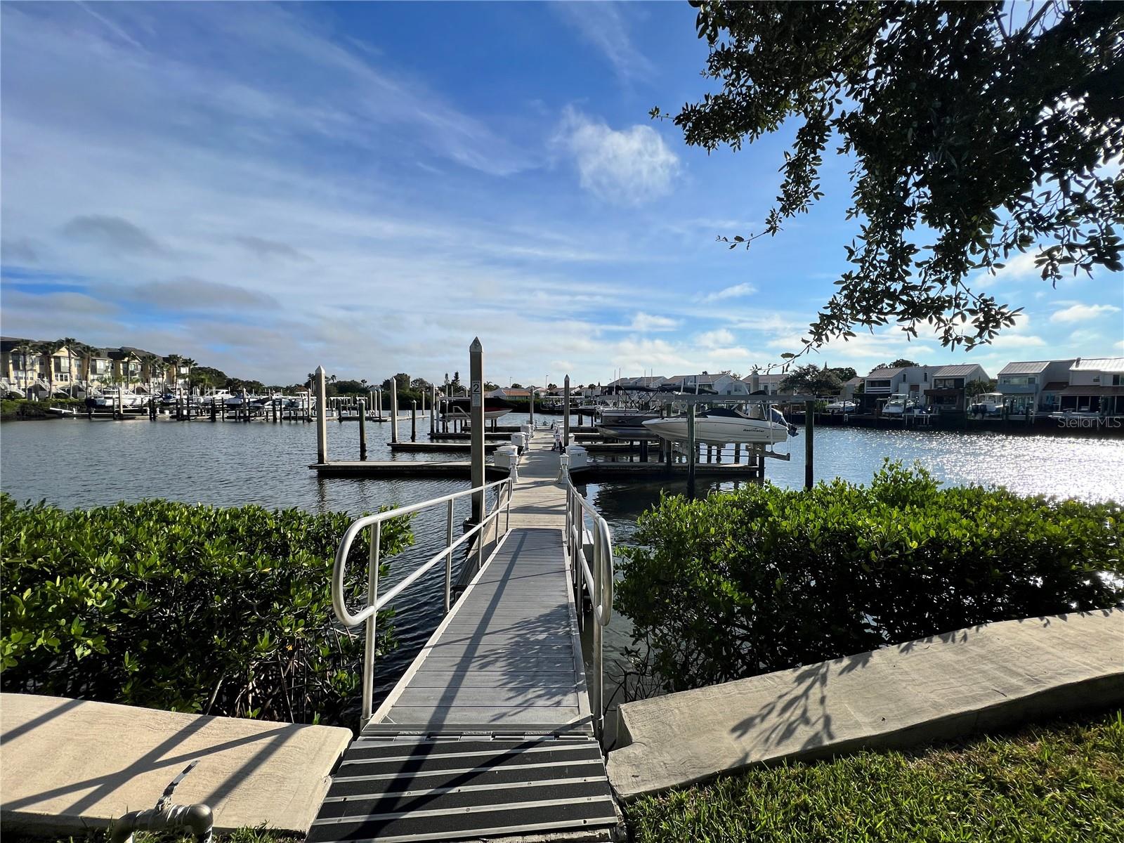 Image 8 of 55 For 4303 Spinnaker Cove Lane