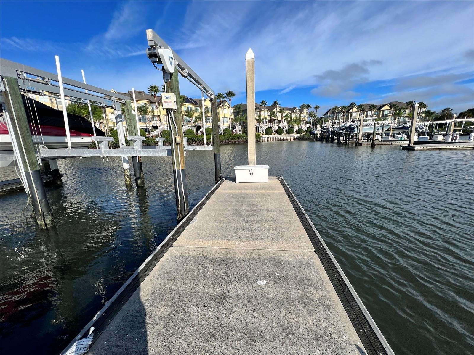 Image 9 of 55 For 4303 Spinnaker Cove Lane