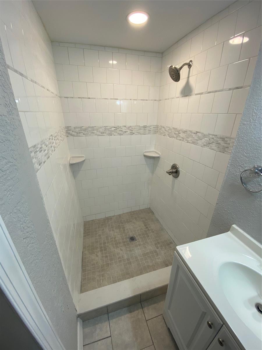 Image 11 of 16 For 2525 Imlay Court S