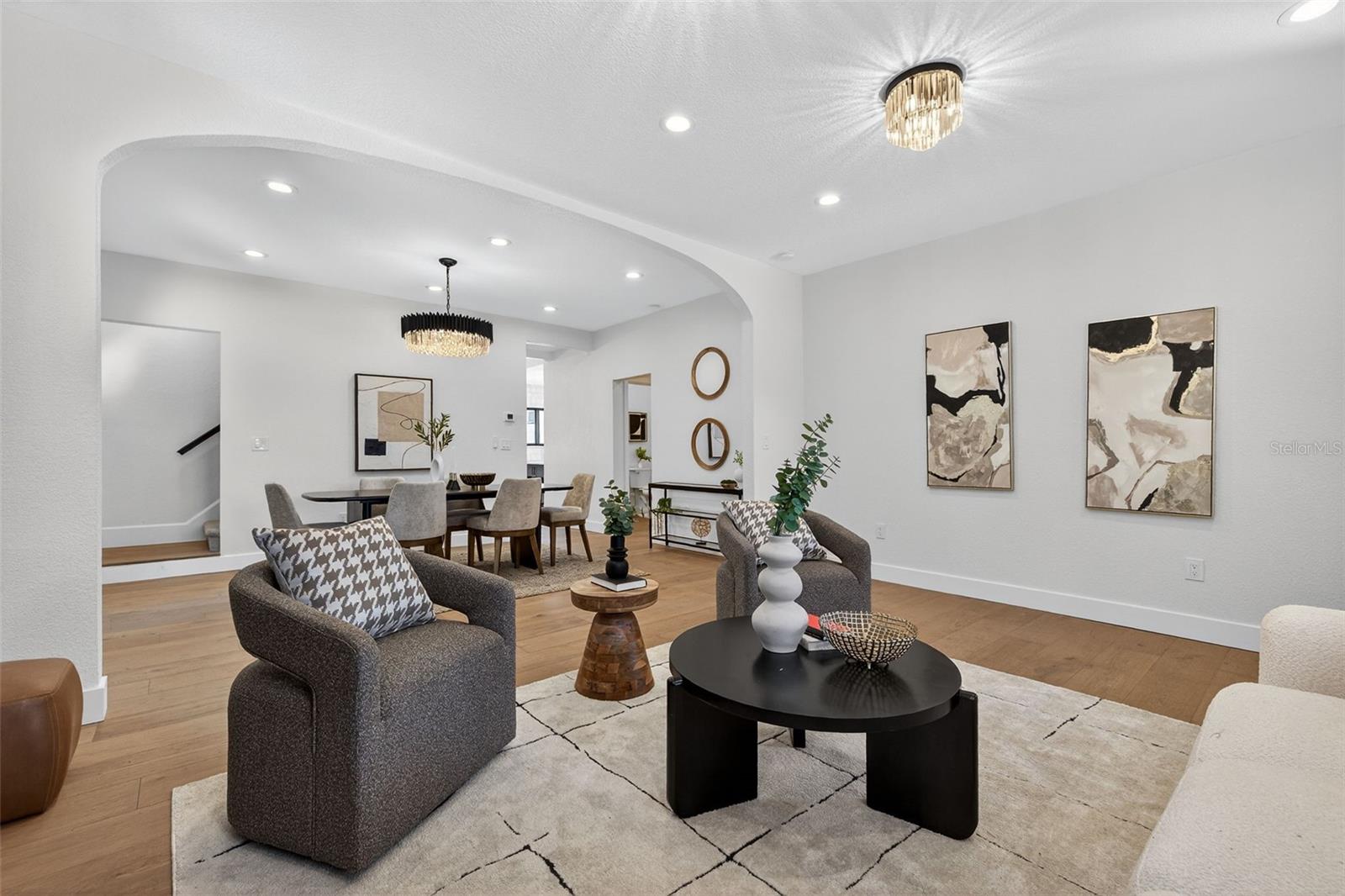 Image 14 of 68 For 159 17th Avenue N