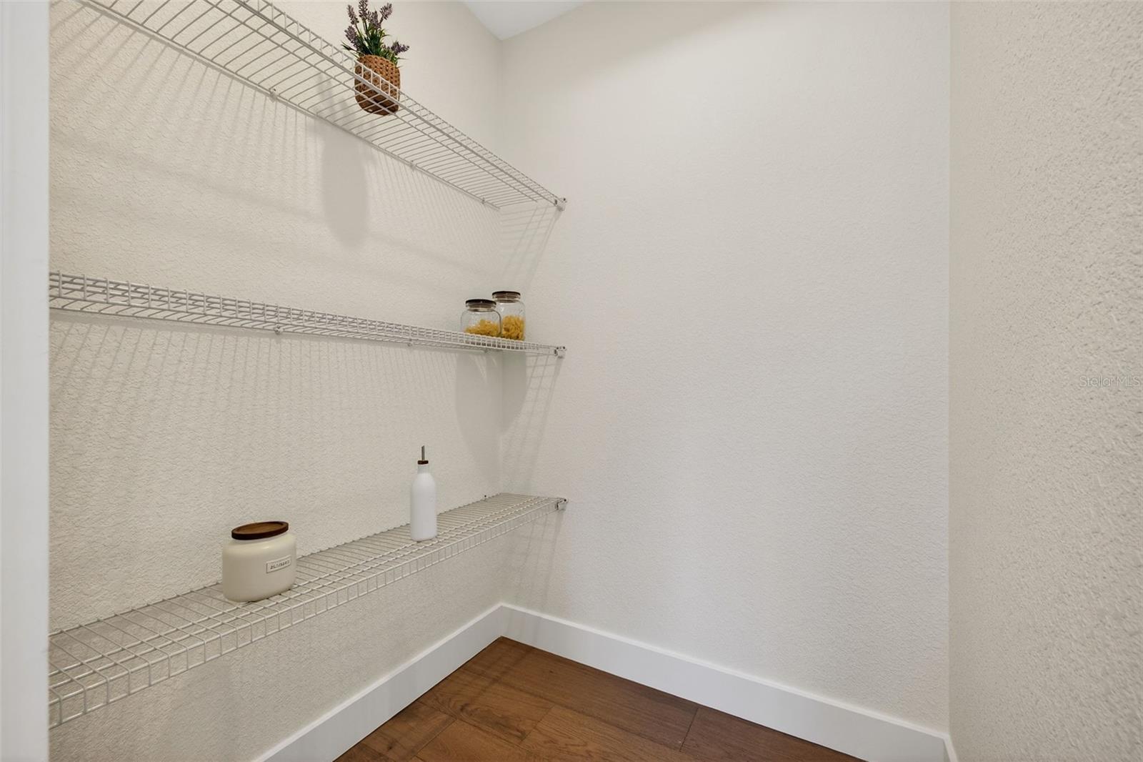 Image 31 of 68 For 159 17th Avenue N