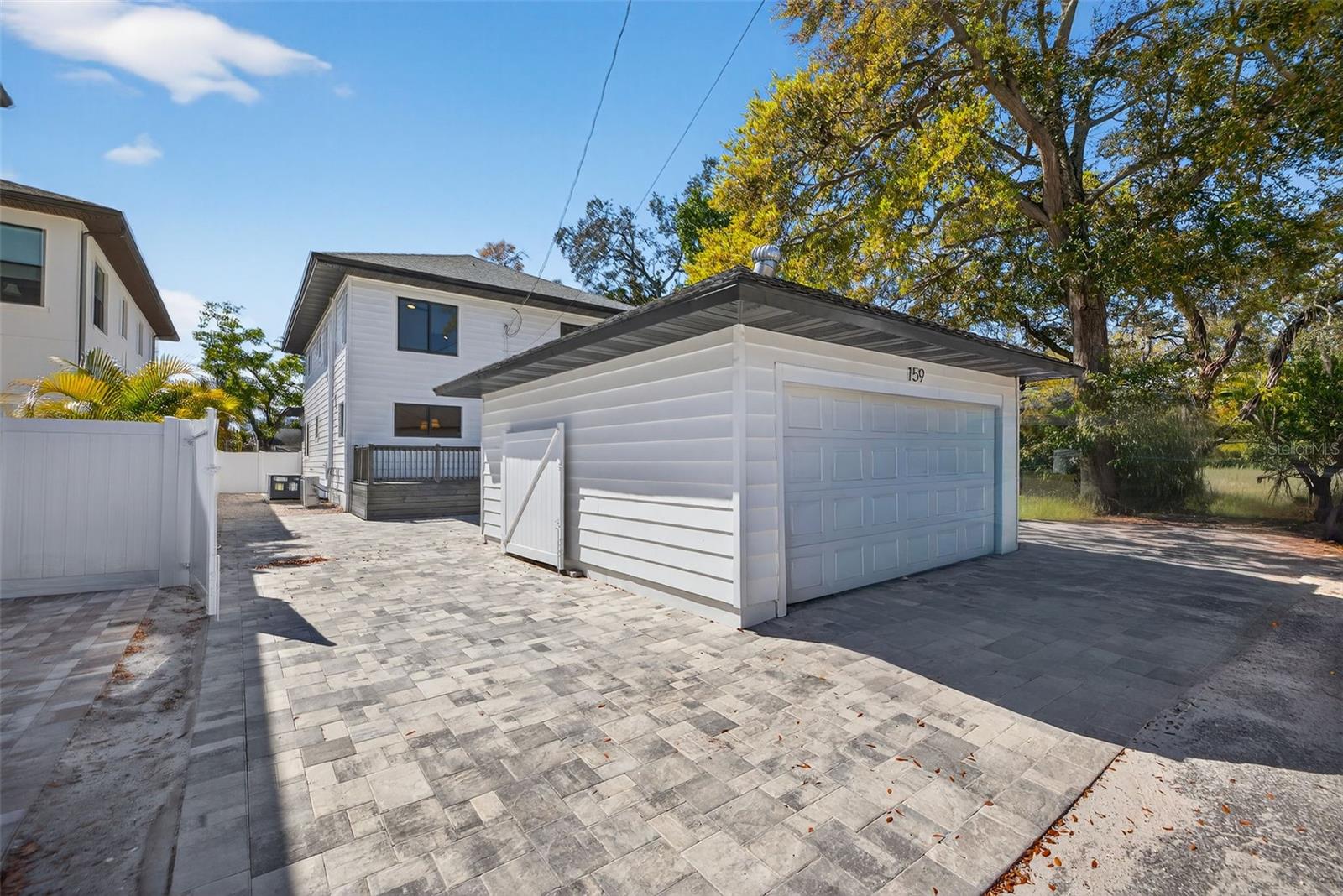 Image 59 of 68 For 159 17th Avenue N