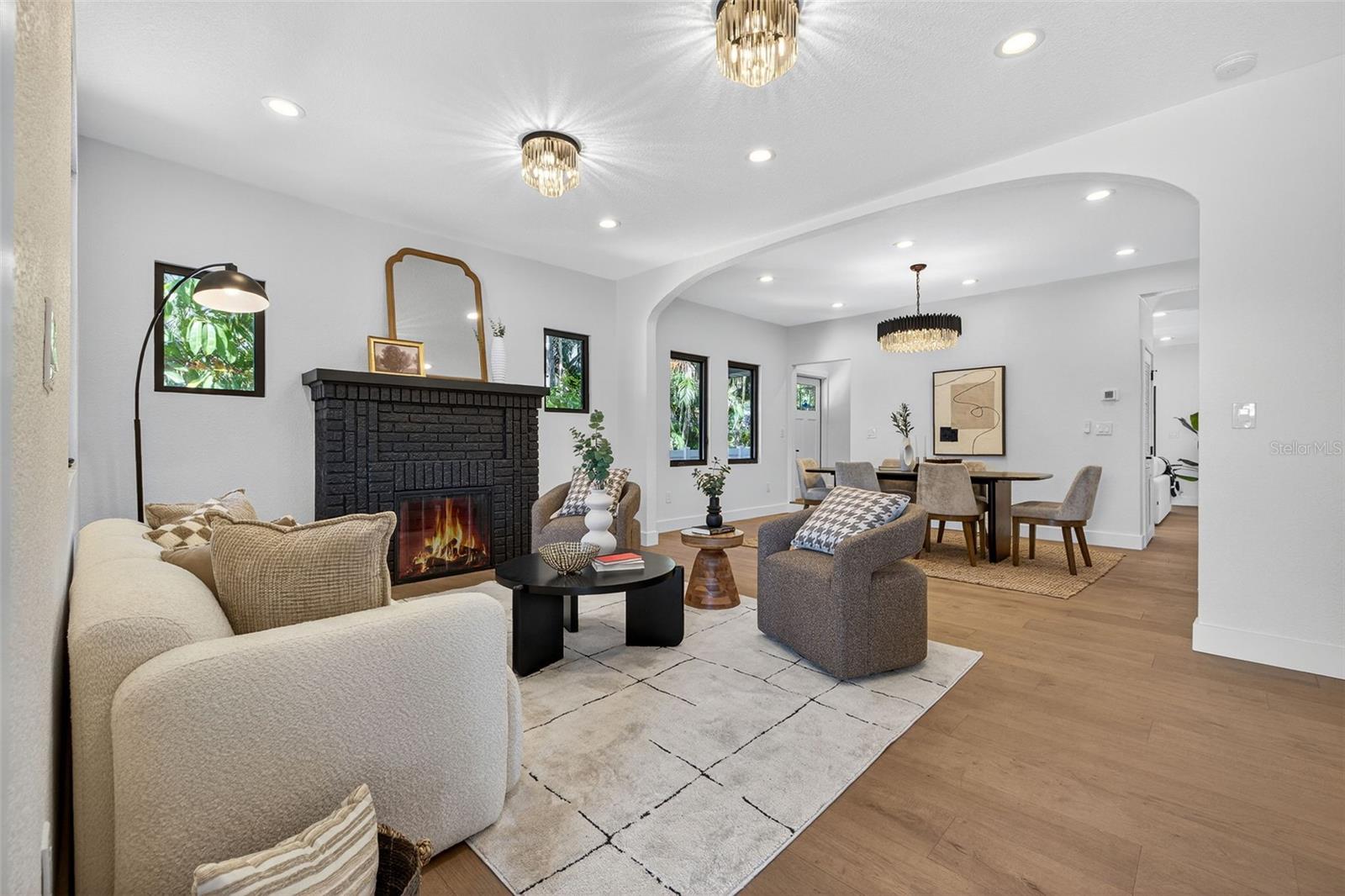 Image 7 of 68 For 159 17th Avenue N