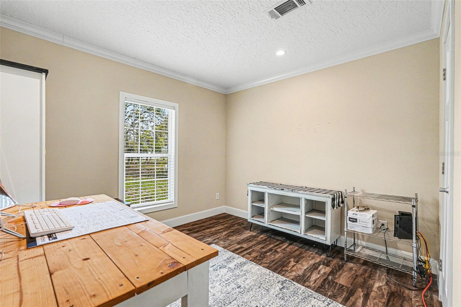 Image 14 of 27 For 12713 Darren Place