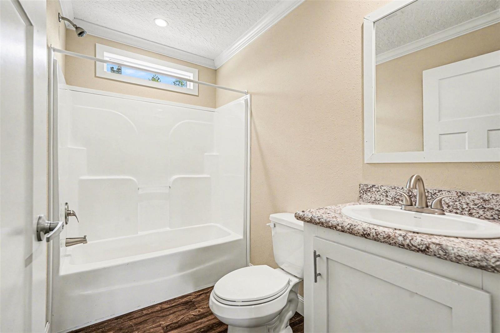 Image 18 of 27 For 12713 Darren Place