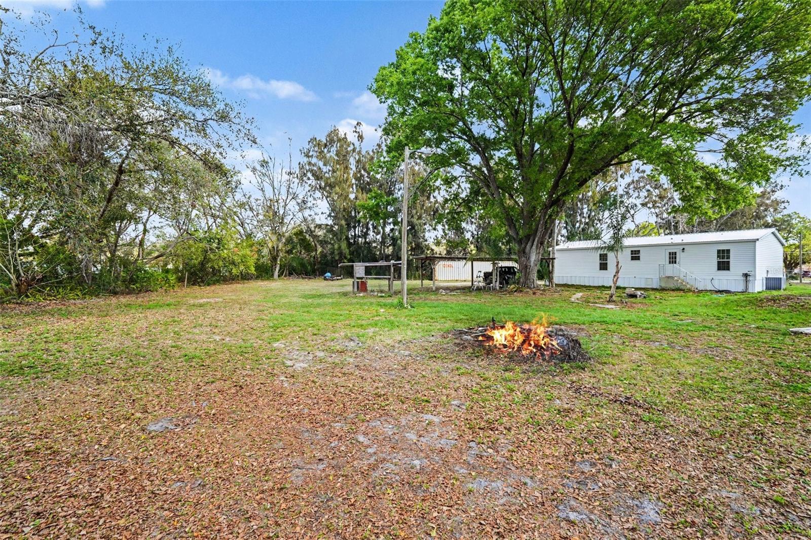 Image 25 of 27 For 12713 Darren Place