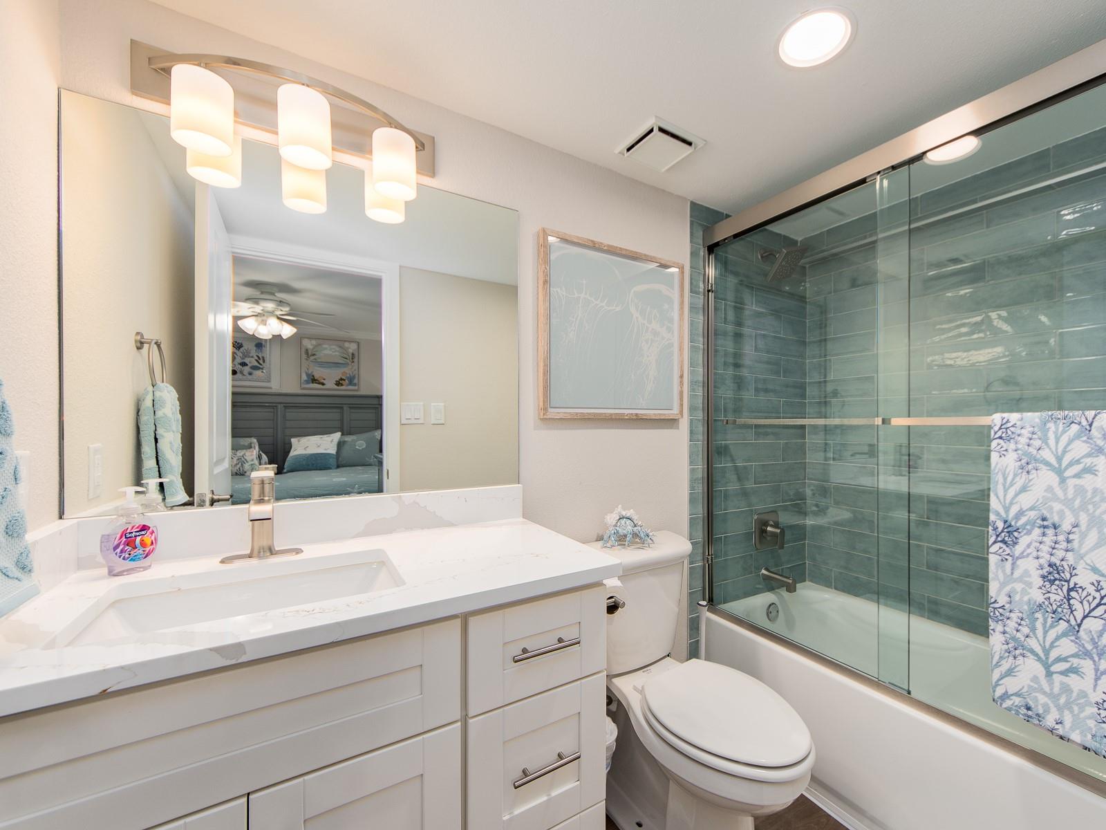 Image 16 of 51 For 1401 Gulf Boulevard 117