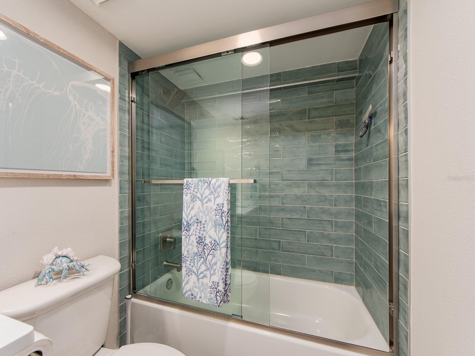 Image 17 of 51 For 1401 Gulf Boulevard 117