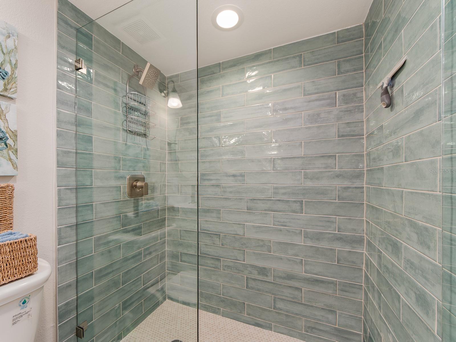 Image 21 of 51 For 1401 Gulf Boulevard 117