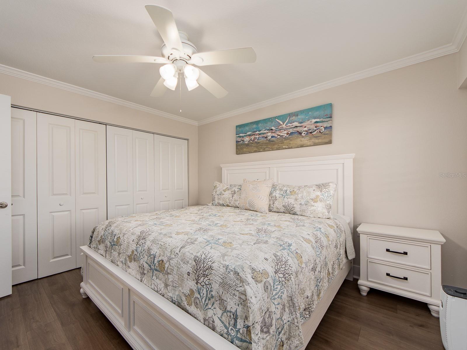 Image 23 of 51 For 1401 Gulf Boulevard 117