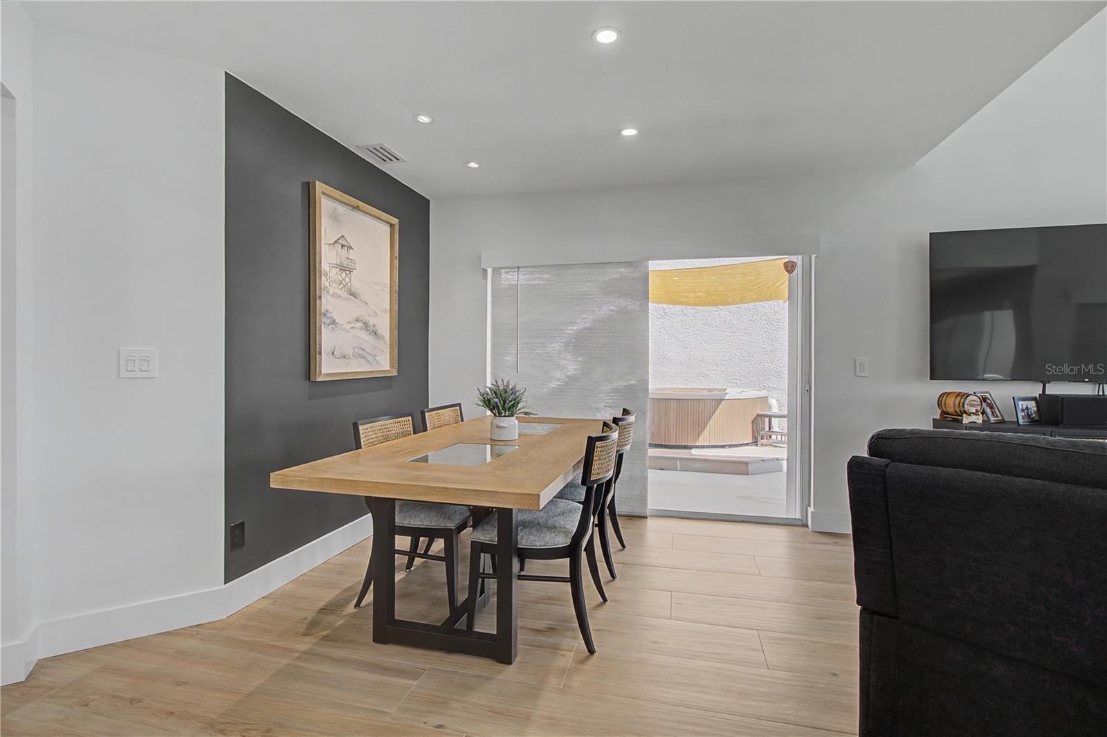 Image 17 of 50 For 140 Eveningstar Cay