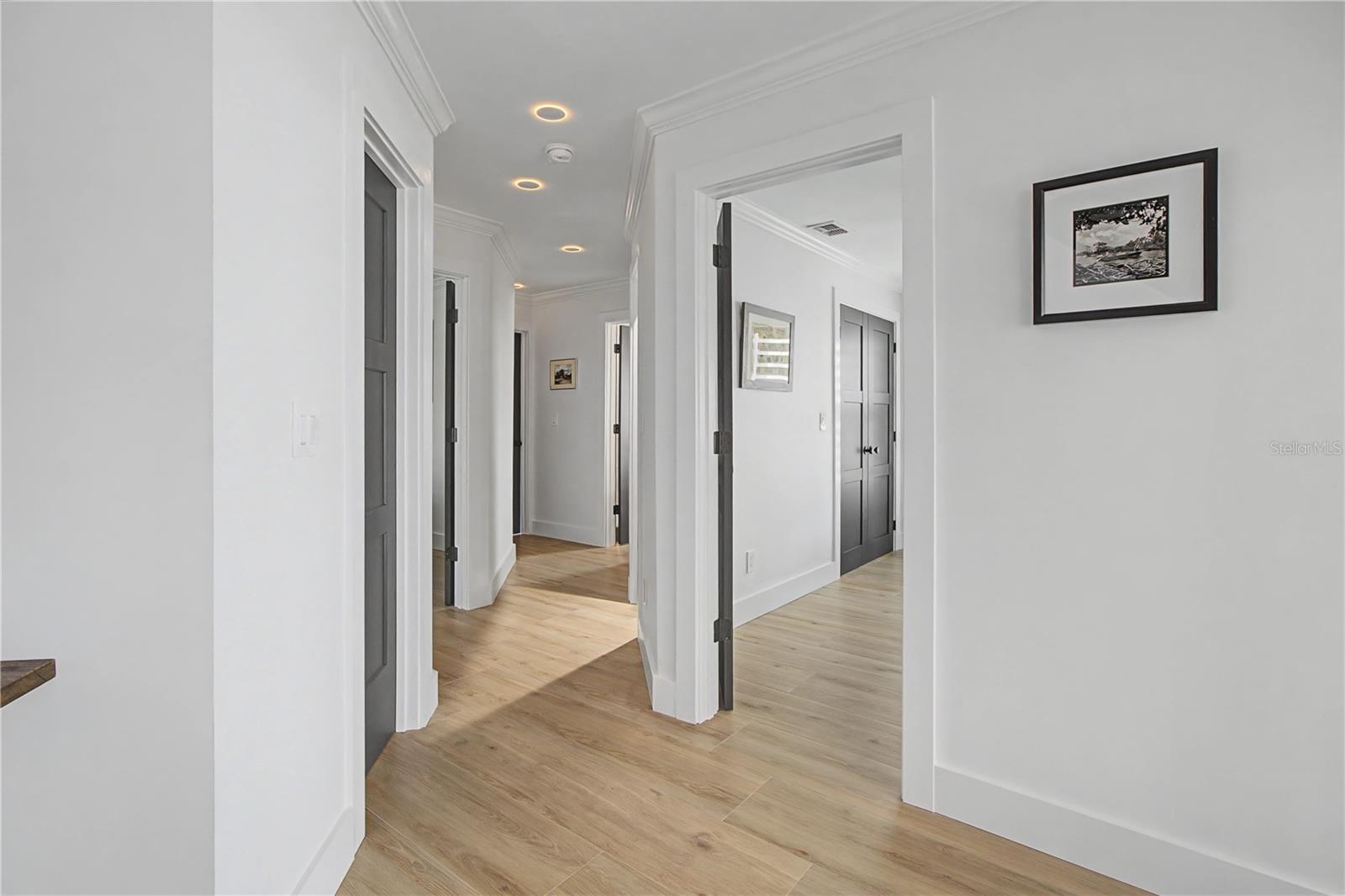 Image 33 of 50 For 140 Eveningstar Cay