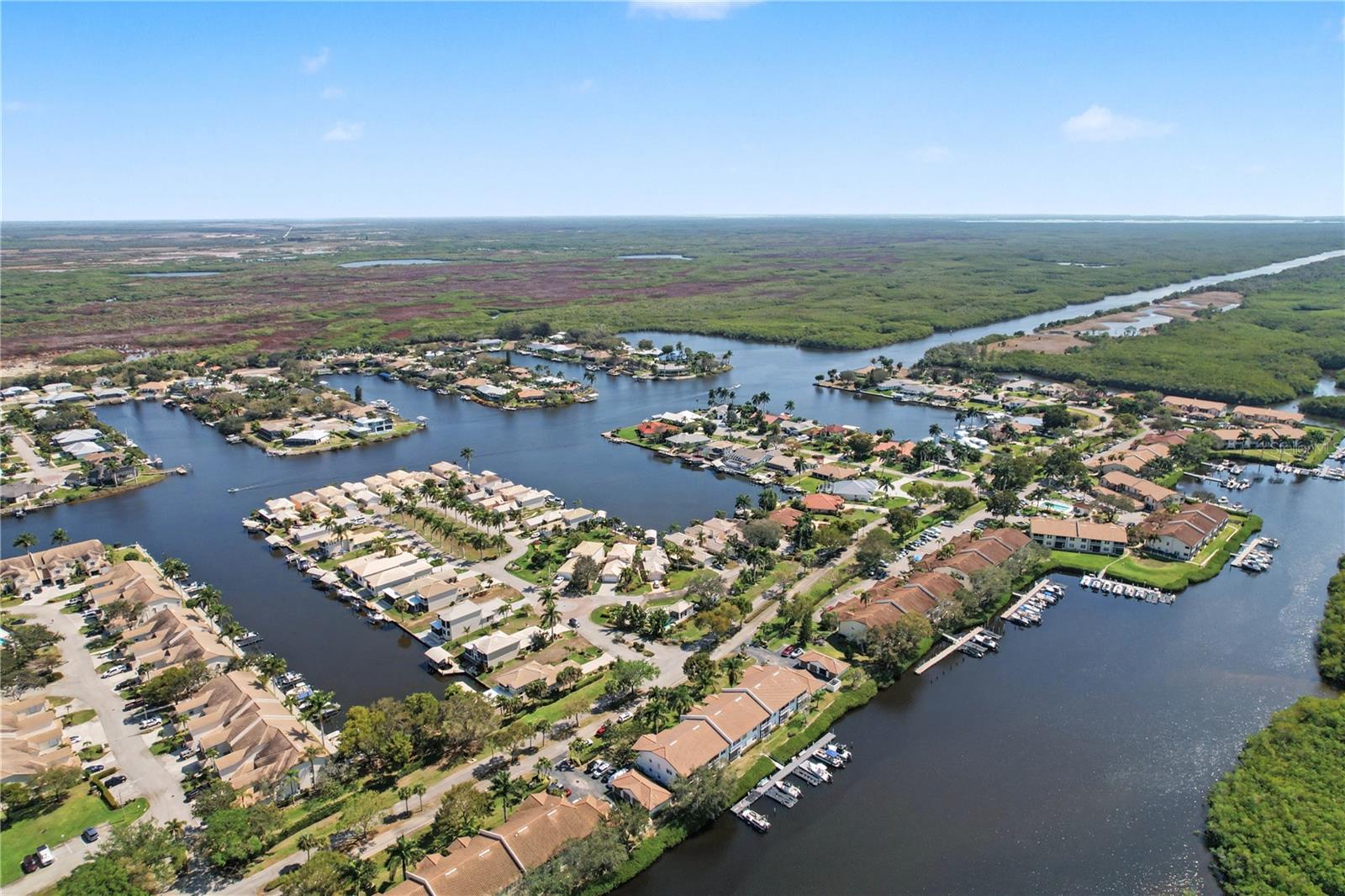 Image 41 of 50 For 140 Eveningstar Cay