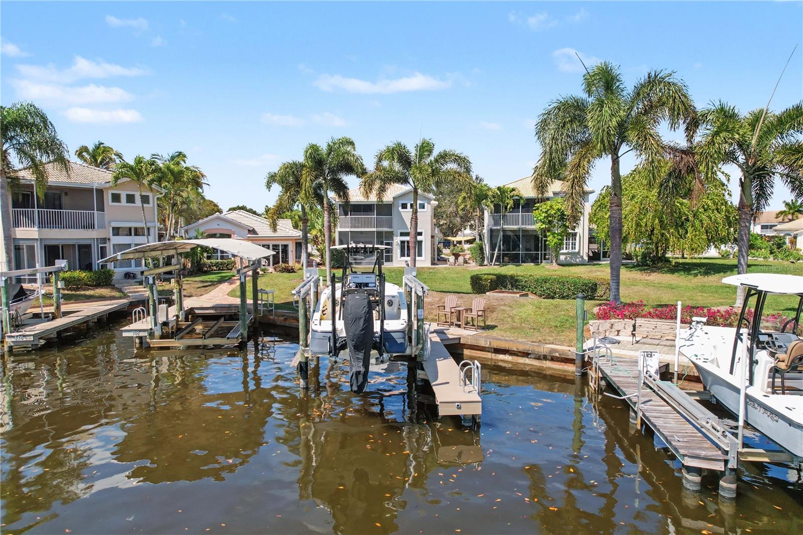 Image 44 of 50 For 140 Eveningstar Cay