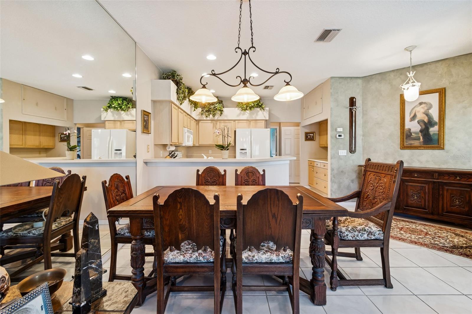 Image 15 of 80 For 1823 Highland Road