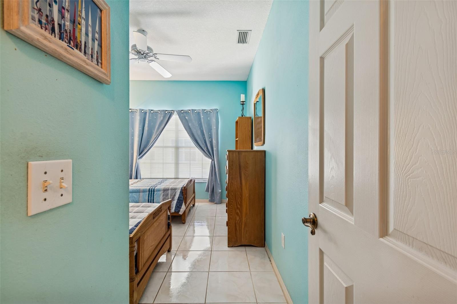 Image 26 of 80 For 1823 Highland Road