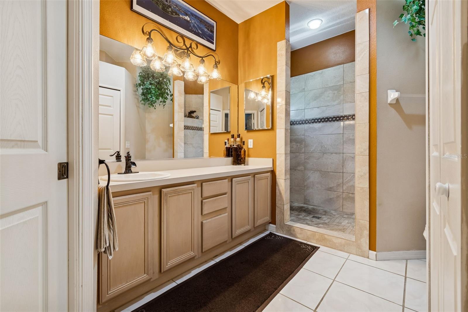 Image 30 of 80 For 1823 Highland Road