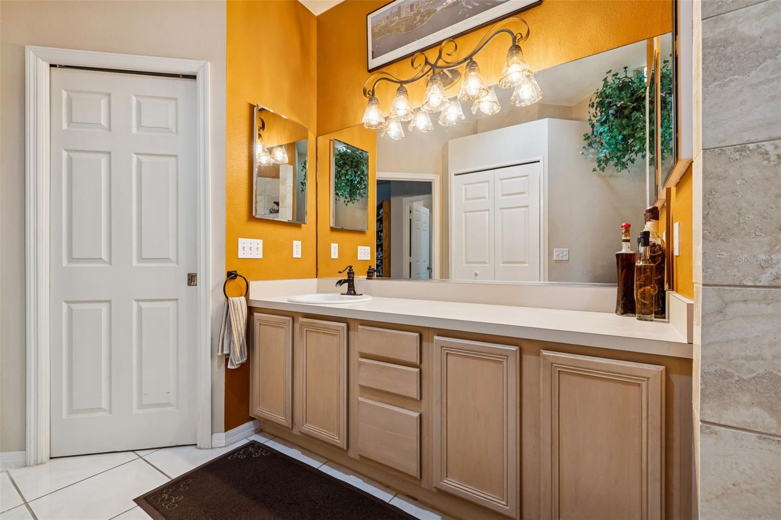 Image 32 of 80 For 1823 Highland Road