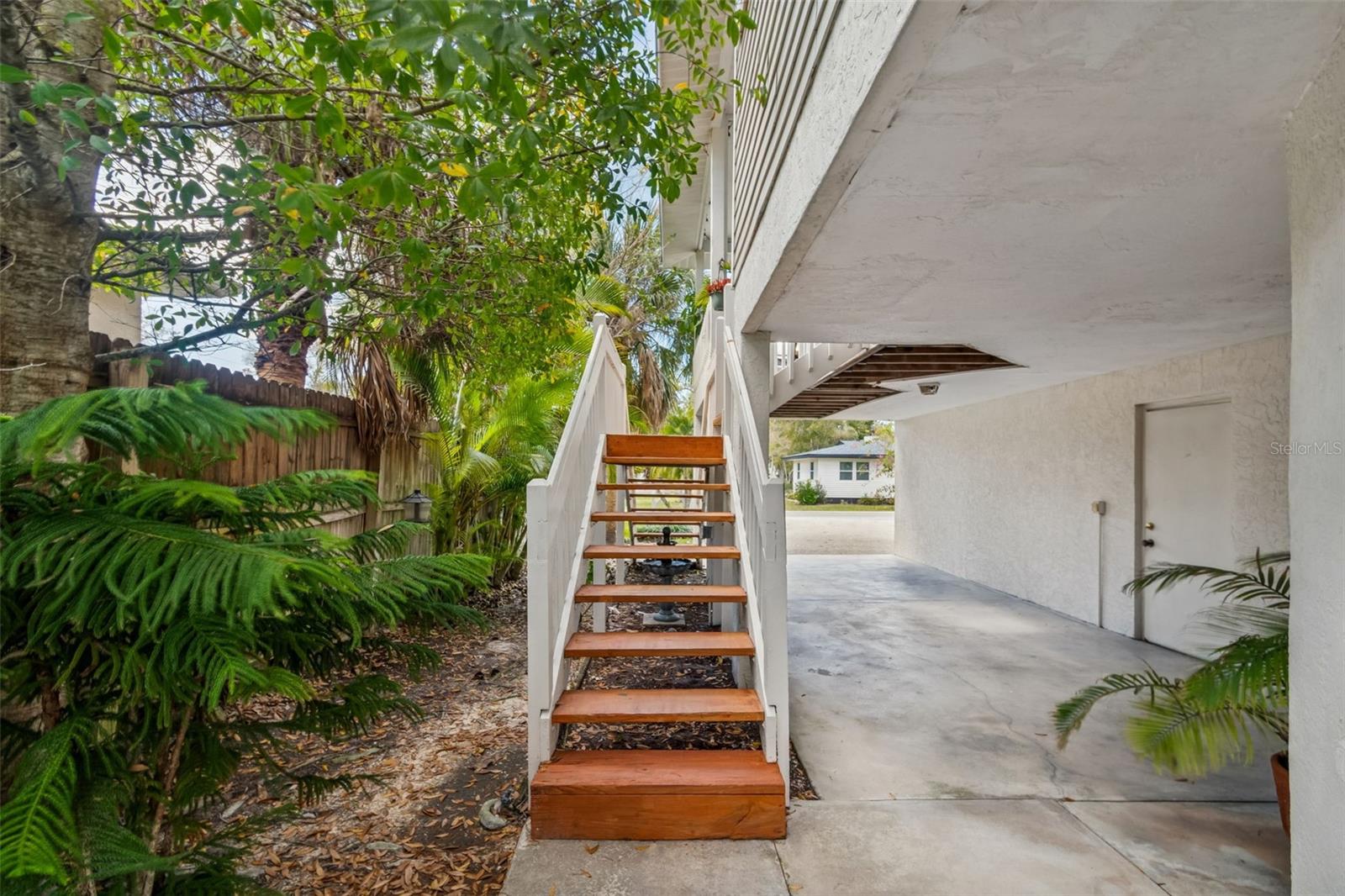 Image 50 of 80 For 1823 Highland Road