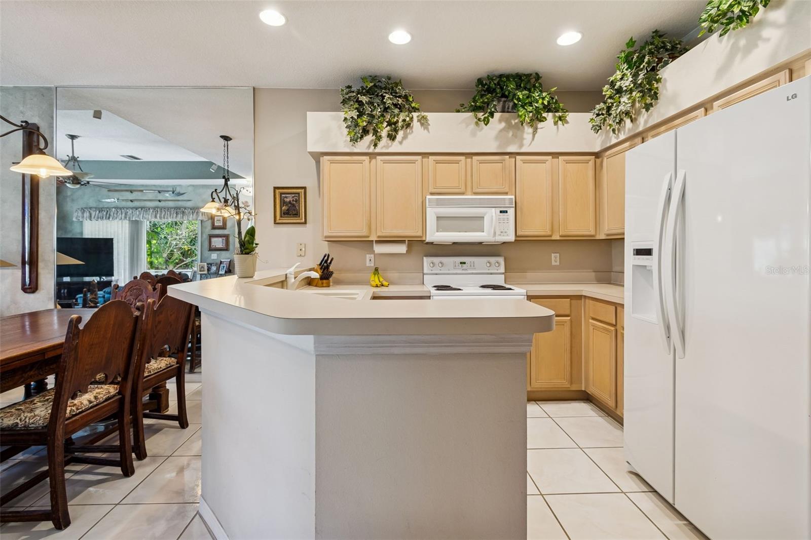 Image 9 of 80 For 1823 Highland Road