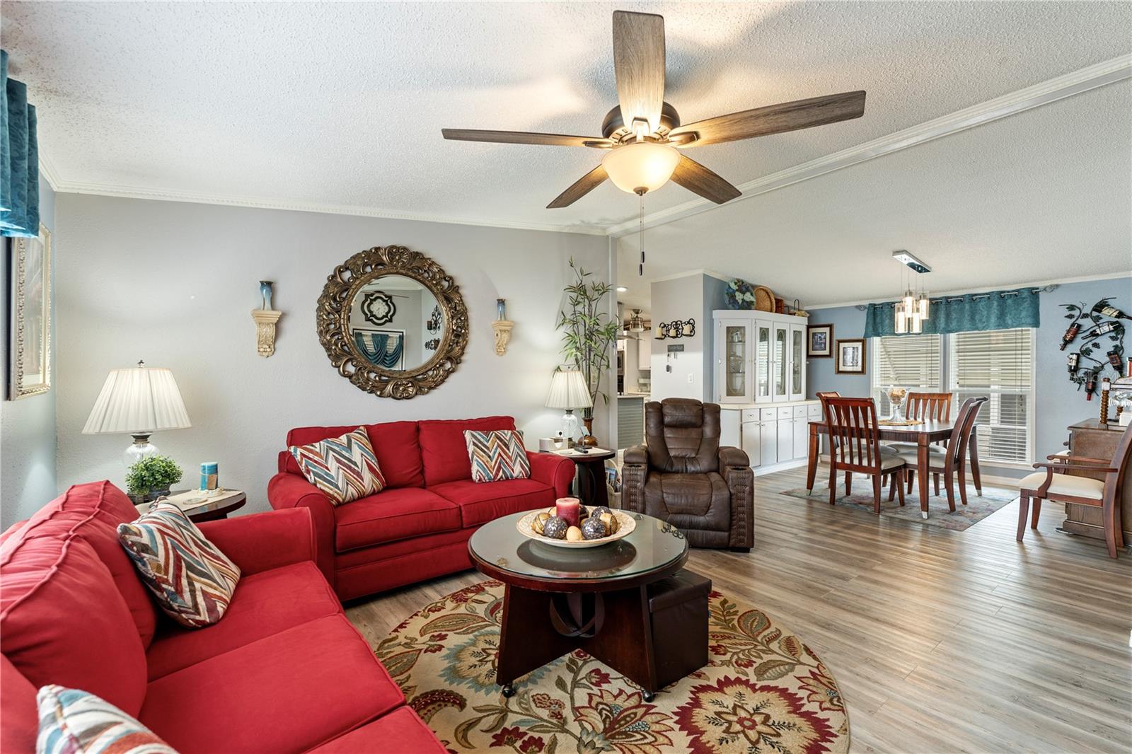 Image 15 of 63 For 3120 Pond Hollow Street