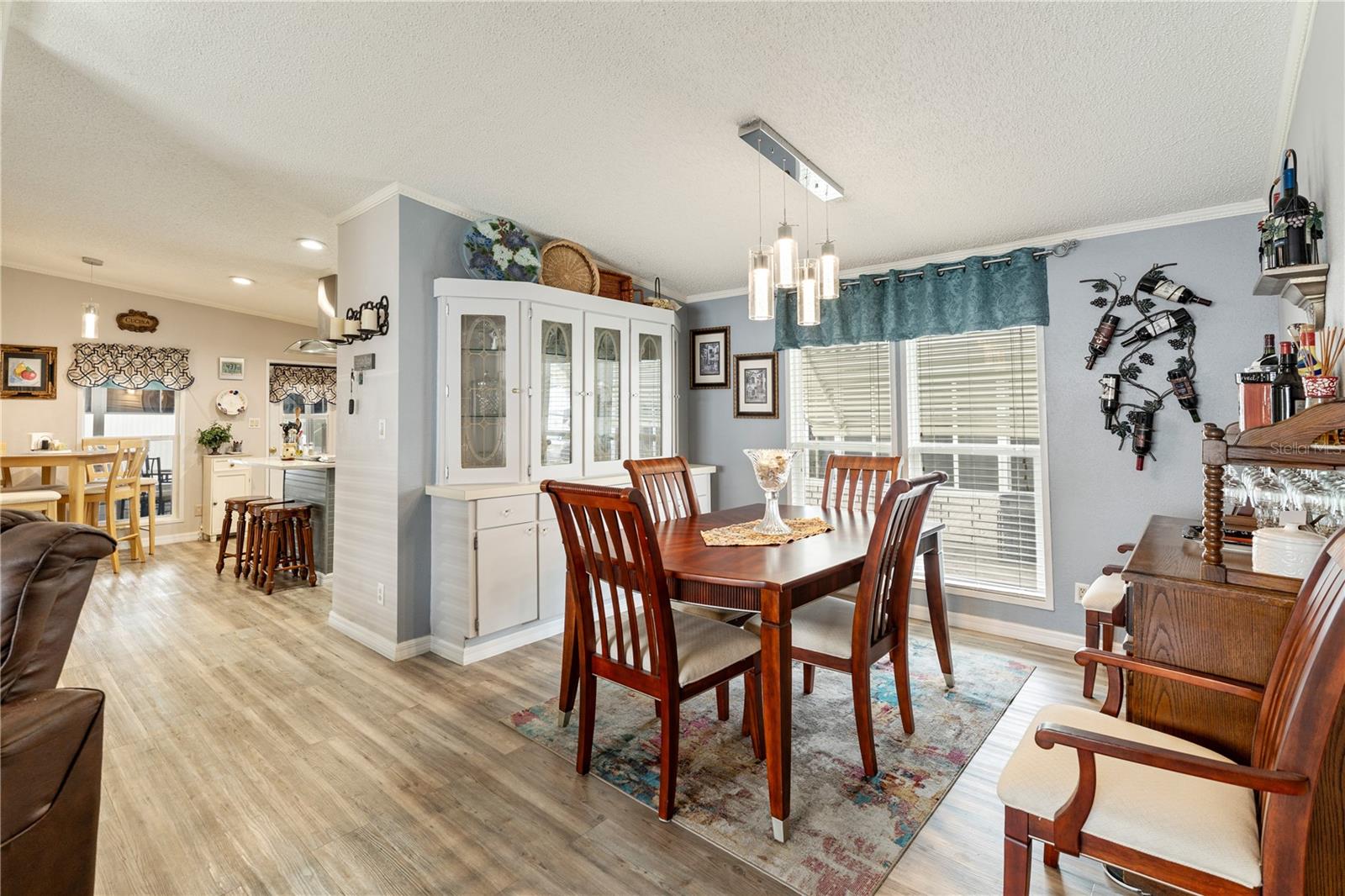 Image 17 of 63 For 3120 Pond Hollow Street